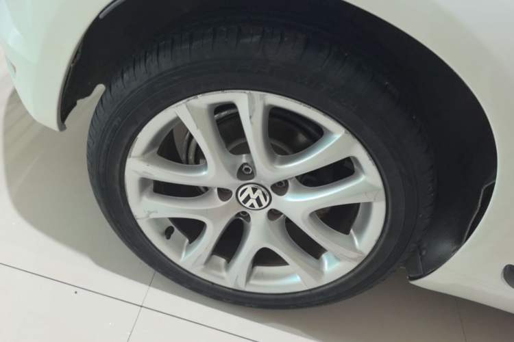 Used Volkswagen Scirocco 2015 1.4TSI Fashion Edition Right Rear Wheel Hub