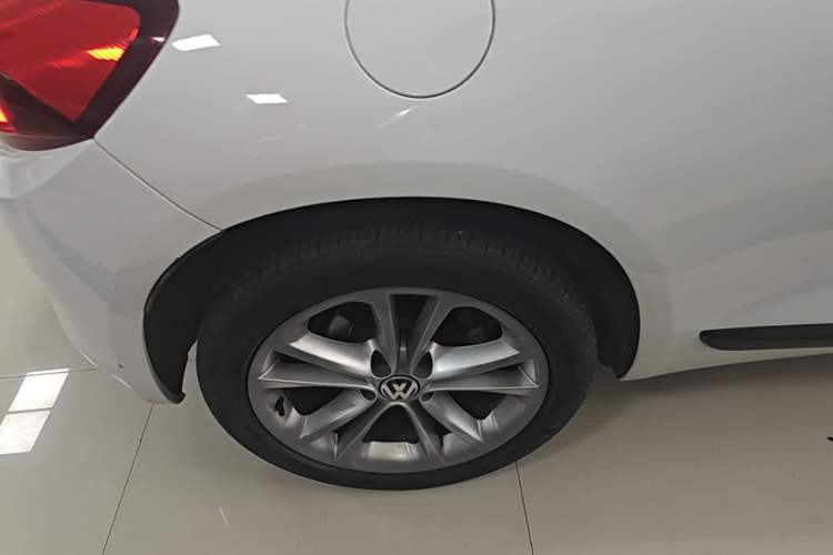 Used Volkswagen Scirocco 2015 1.4TSI Comfort Edition Right Rear Wheel Hub