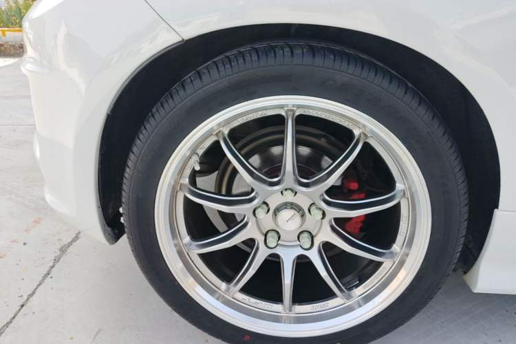 Used Volkswagen Scirocco 2015 2.0 TSI Luxury Edition Right Rear Wheel Hub