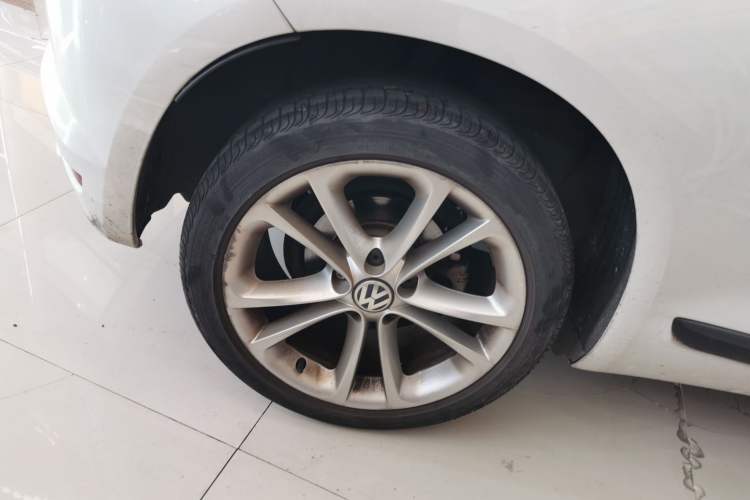 Used Volkswagen Scirocco 2015 1.4TSI Comfort Edition Right Rear Wheel Hub