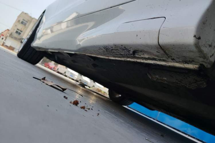 Used Volkswagen Scirocco 2015 2.0 TSI Luxury Edition Right Side Sill