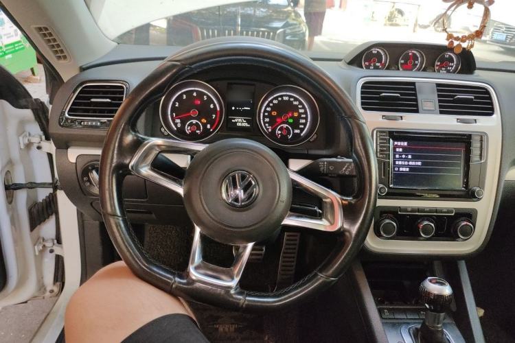 Used Volkswagen Scirocco 2015 1.4TSI Fashion Edition Steering Wheel