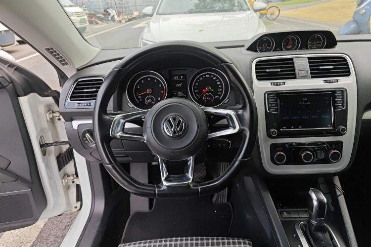 Used Volkswagen Scirocco 2015 1.4TSI Fashion Edition Steering Wheel