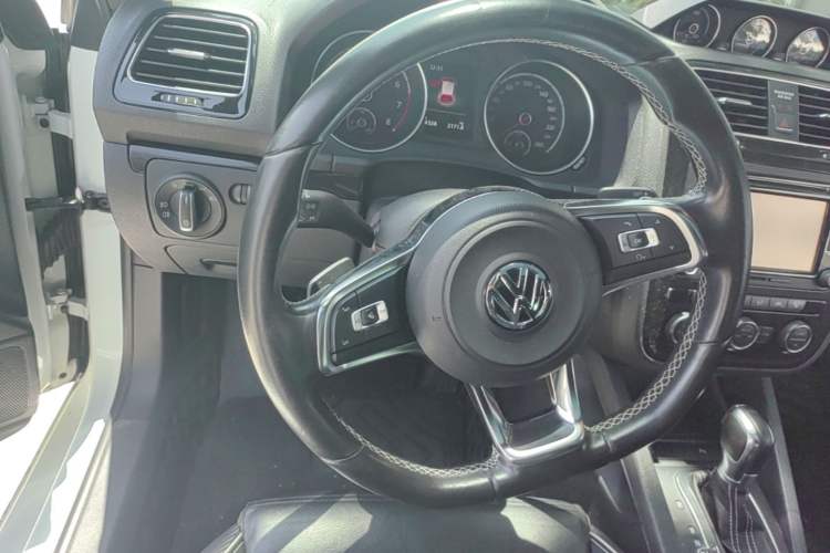 Used Volkswagen Scirocco 2015 2.0 TSI Luxury Edition Steering Wheel
