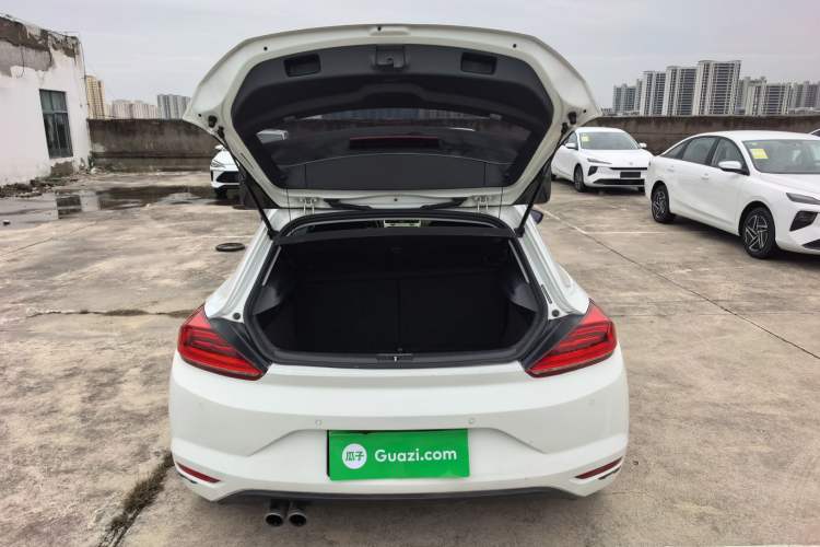 Used Volkswagen Scirocco 2015 1.4TSI Fashion Edition Trunk