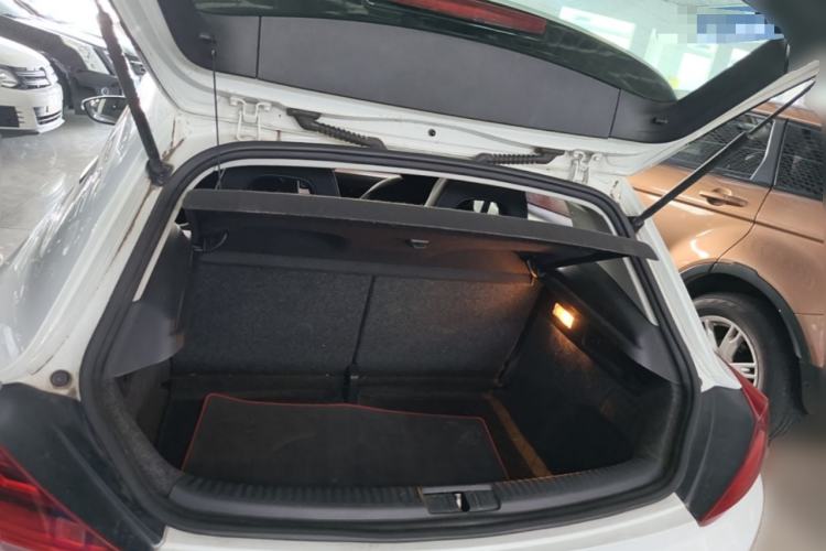 Used Volkswagen Scirocco 2015 1.4TSI Fashion Edition Trunk