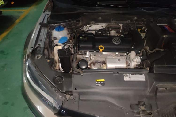 Used Volkswagen Scirocco 2015 1.4TSI Fashion Edition Engine Bay Right