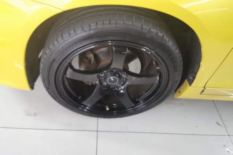 Used Volkswagen Scirocco 2016 1.4TSI Club Edition Left Front Wheel Hub