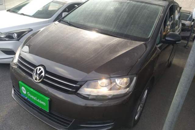 Ojetý Volkswagen Sharan 2014 2.0 TSI Standard Model