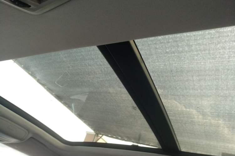 Used Volkswagen Sharan 2014 2.0 TSI Standard Model Headliner