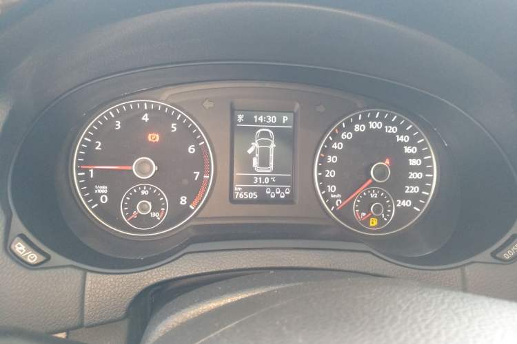 Used Volkswagen Sharan 2014 2.0 TSI Standard Model Instrument Cluster