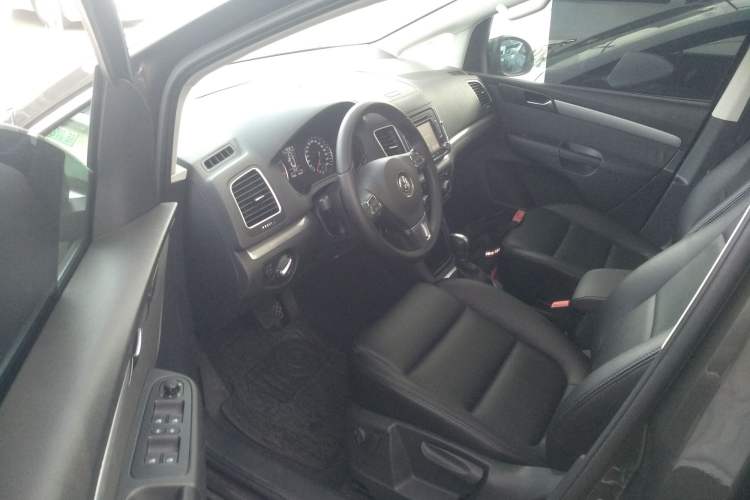 Used Volkswagen Sharan 2014 2.0 TSI Standard Model Left Front Seat