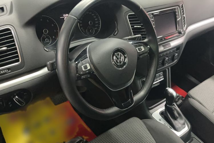 Used Volkswagen Sharan 2018 380TSI Comfort Edition 7-Seater Steering Wheel