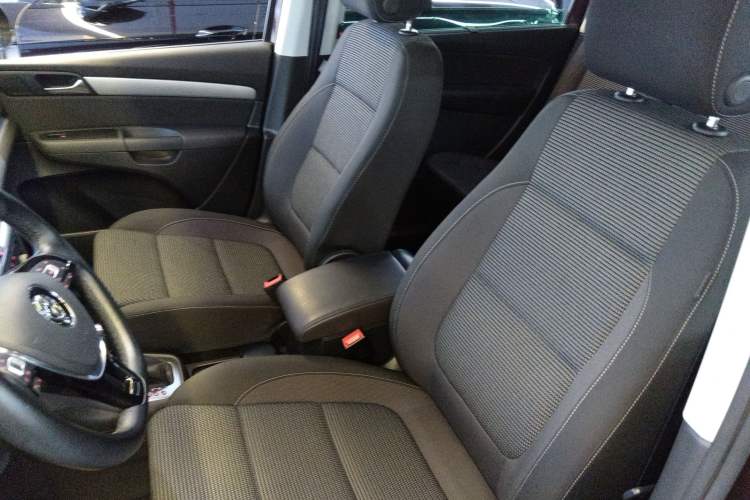 Used Volkswagen Sharan 2018 Revised Version 380TSI Comfort Edition 7-Seater Left Front Seat