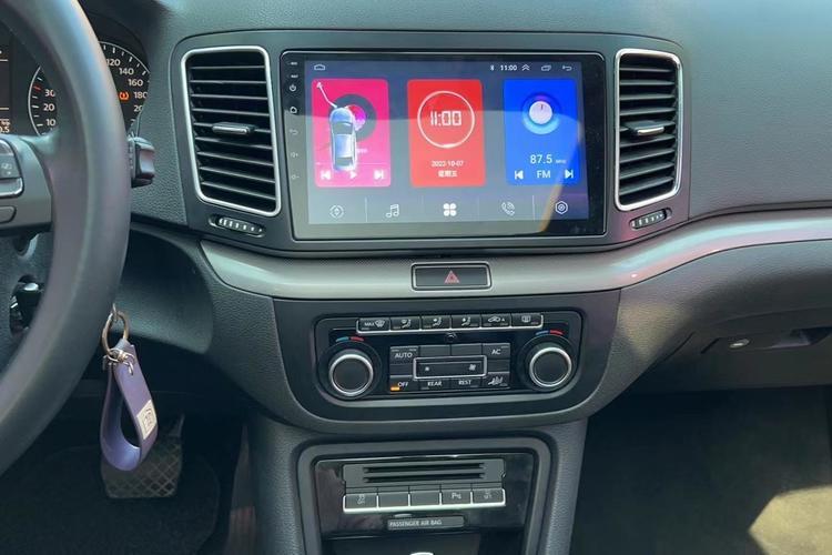 Used Volkswagen Sharan 2012 2.0 TSI Standard Version Euro IV Audio And AC Panel