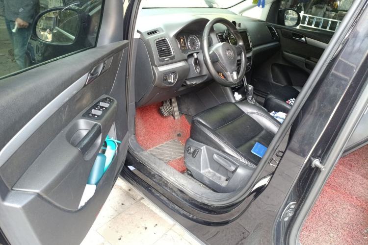 Used Volkswagen Sharan 2012 2.0 TSI Standard Version Euro IV Driver Seat
