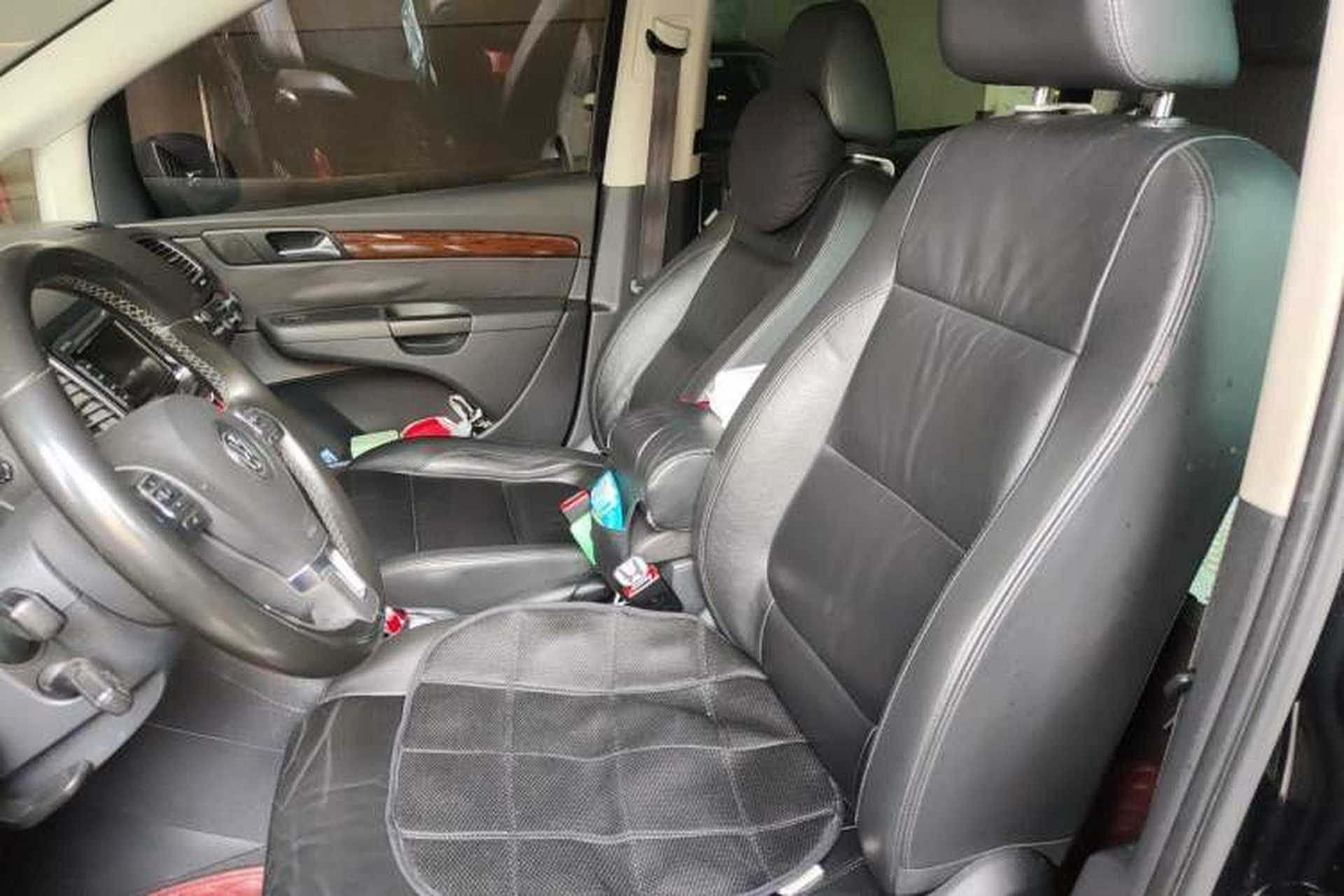 Used Volkswagen Sharan 2012 2.0 TSI Luxury Version Euro IV Left Front Seat