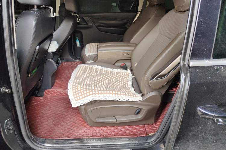 Used Volkswagen Sharan 2012 2.0 TSI Luxury Version Euro IV Left Rear Seat