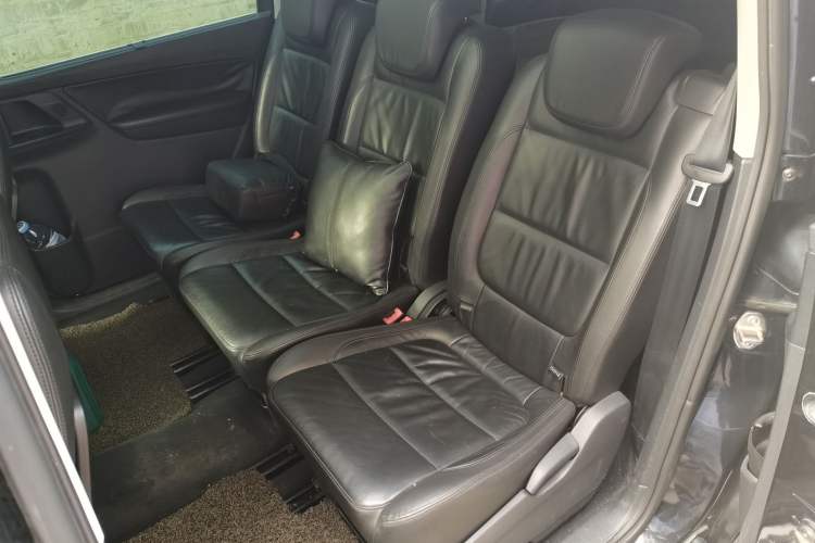 Used Volkswagen Sharan 2012 2.0 TSI Luxury Version Euro IV Left Rear Seat
