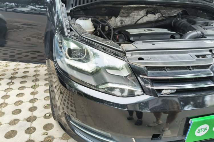 Used Volkswagen Sharan 2012 2.0 TSI Luxury Version Euro IV Right Front Headlight