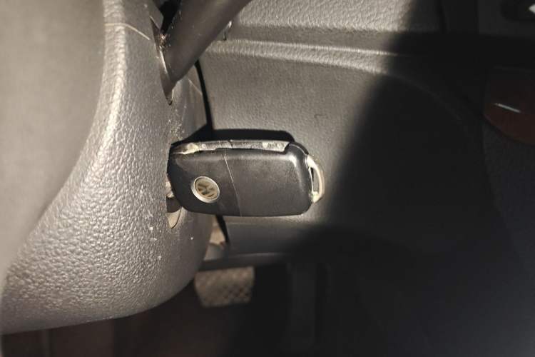 Used Volkswagen Sharan 2012 2.0 TSI Comfort Edition Euro IV Vehicle Key