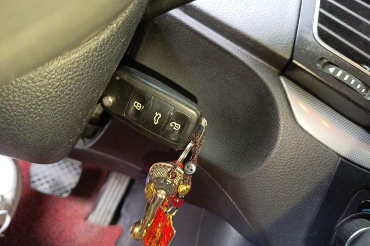 Used Volkswagen Sharan 2012 2.0 TSI Standard Version Euro IV Vehicle Key
