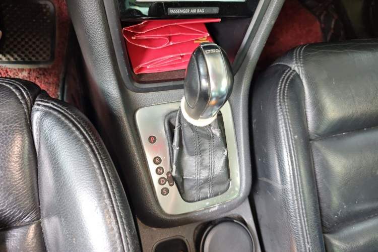 Used Volkswagen Sharan 2012 2.0 TSI Standard Version Euro IV Gear Lever