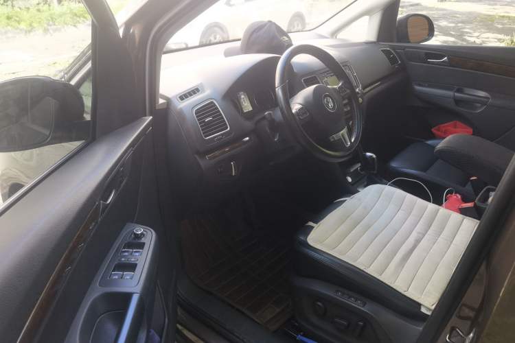 Used Volkswagen Sharan 2012 2.0 TSI Luxury Version Euro IV Driver Seat