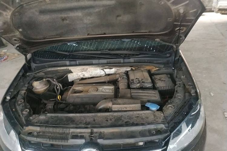 Used Volkswagen Sharan 2012 2.0 TSI Standard Version Euro IV Engine Bay
