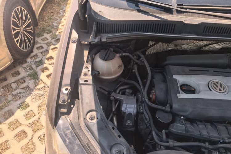 Used Volkswagen Sharan 2012 2.0 TSI Luxury Version Euro IV Engine Bay Right