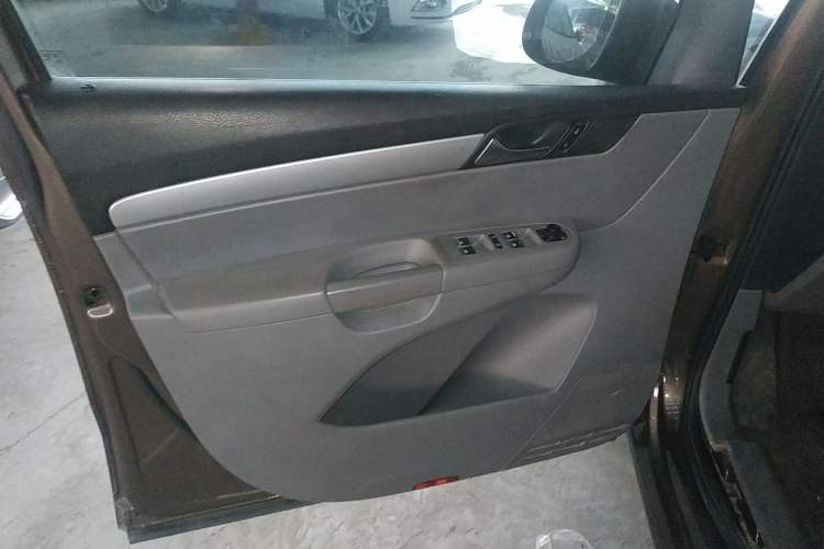 Used Volkswagen Sharan 2012 2.0 TSI Standard Version Euro IV Left Front Door Interior