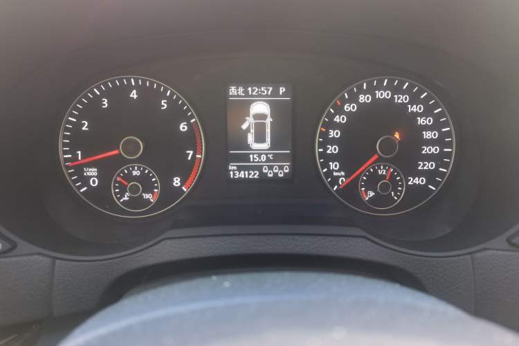 Used Volkswagen Sharan 2012 2.0 TSI Luxury Version Euro IV Odometer Close Up