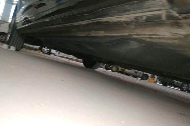 Used Volkswagen Sharan 2012 2.0 TSI Standard Version Euro IV Right Side Sill