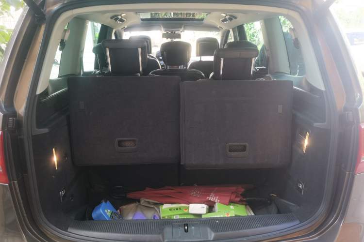 Used Volkswagen Sharan 2012 2.0 TSI Luxury Version Euro IV Trunk