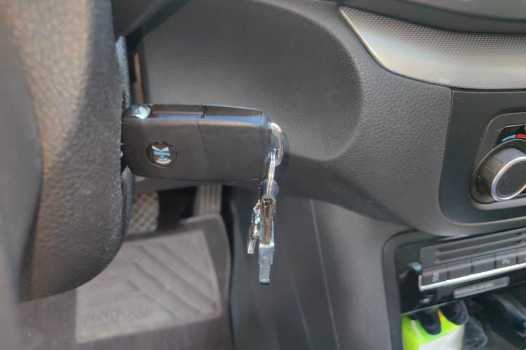 Used Volkswagen Sharan 2012 2.0 TSI Standard Version Euro IV Vehicle Key