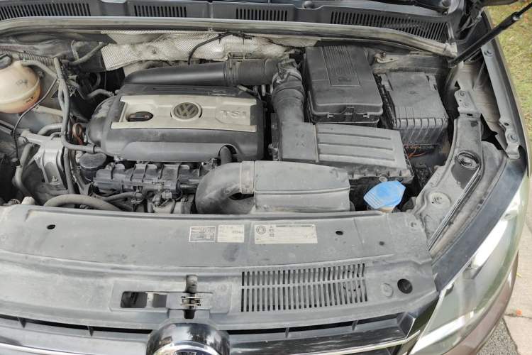 Used Volkswagen Sharan 2012 2.0 TSI Comfort Edition Euro IV Engine Bay Left