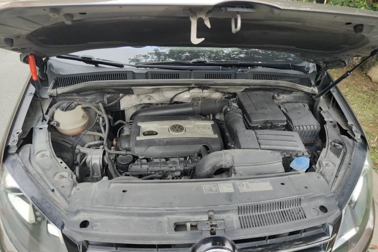 Used Volkswagen Sharan 2012 2.0 TSI Comfort Edition Euro IV Engine Bay
