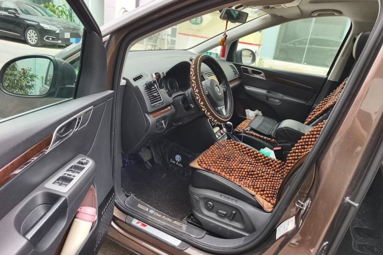 Used Volkswagen Sharan 2012 2.0 TSI Luxury Version Euro IV Driver Seat