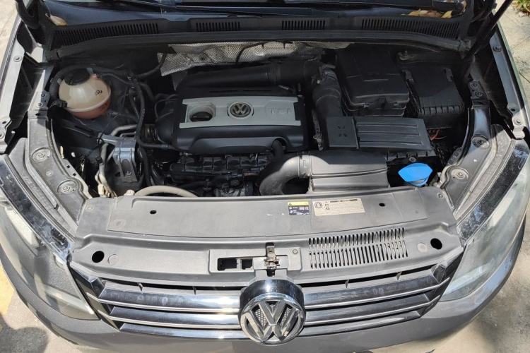 Used Volkswagen Sharan 2012 2.0 TSI Comfort Edition Euro IV Engine Bay