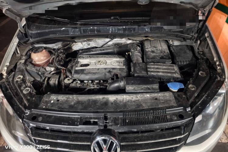 Used Volkswagen Sharan 2012 2.0 TSI Luxury Version Euro IV Engine Bay