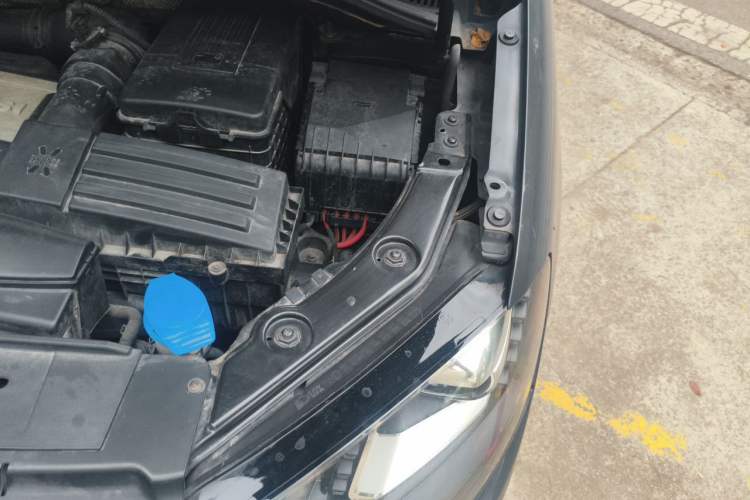 Used Volkswagen Sharan 2012 2.0 TSI Comfort Edition Euro IV Engine Bay Left