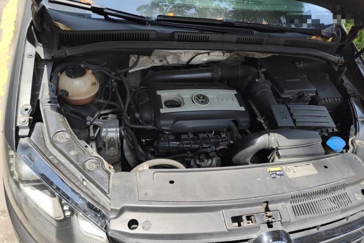 Used Volkswagen Sharan 2012 2.0 TSI Comfort Edition Euro IV Engine Bay Right