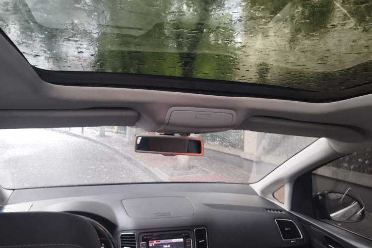 Used Volkswagen Sharan 2012 2.0 TSI Comfort Edition Euro IV Headliner