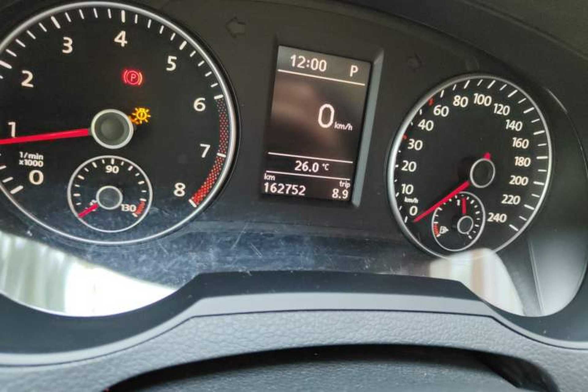 Used Volkswagen Sharan 2012 2.0 TSI Comfort Edition Euro IV Odometer Close Up
