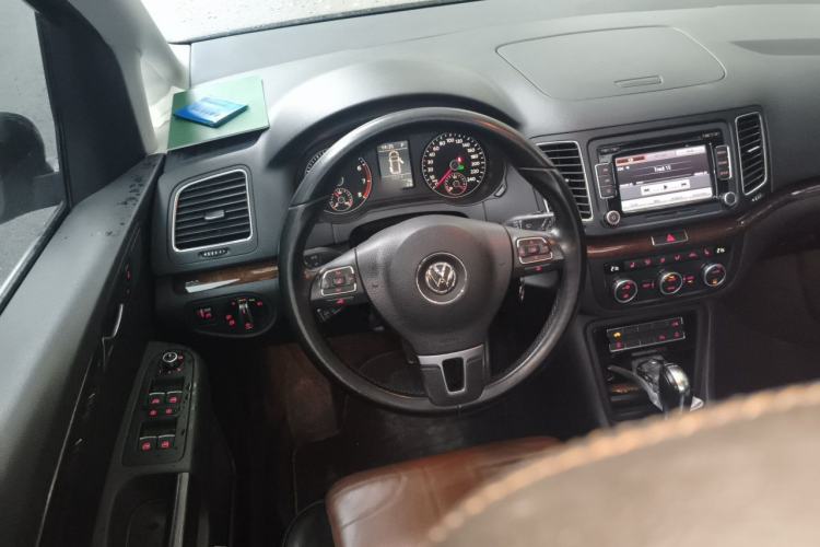 Used Volkswagen Sharan 2012 2.0 TSI Comfort Edition Euro IV Steering Wheel