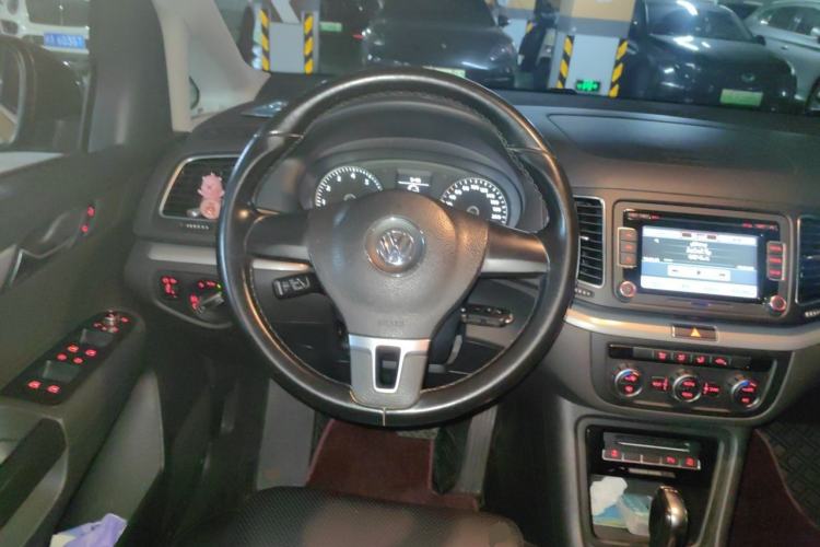 Used Volkswagen Sharan 2012 2.0 TSI Standard Version Euro IV Steering Wheel