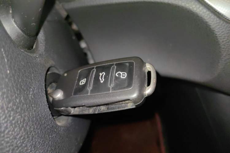 Used Volkswagen Sharan 2012 2.0 TSI Standard Version Euro IV Vehicle Key