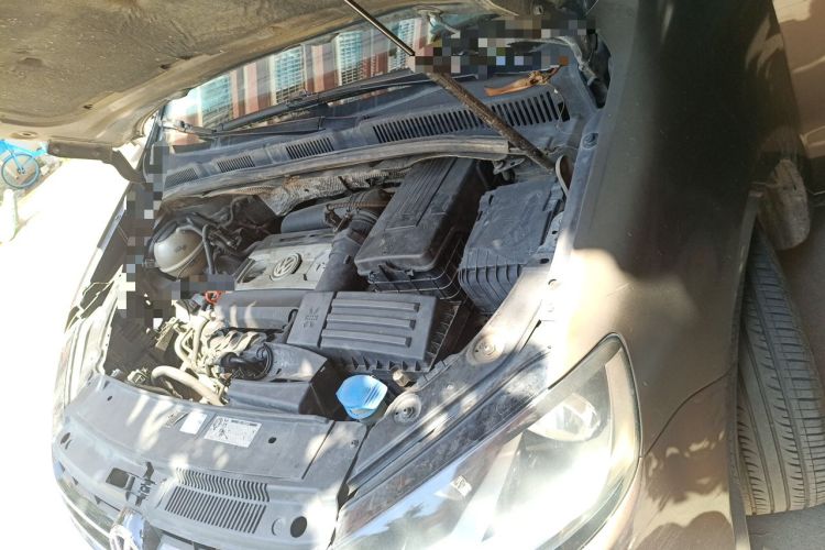 Used Volkswagen Sharan 2012 2.0 TSI Standard Version Euro IV Engine Bay Left