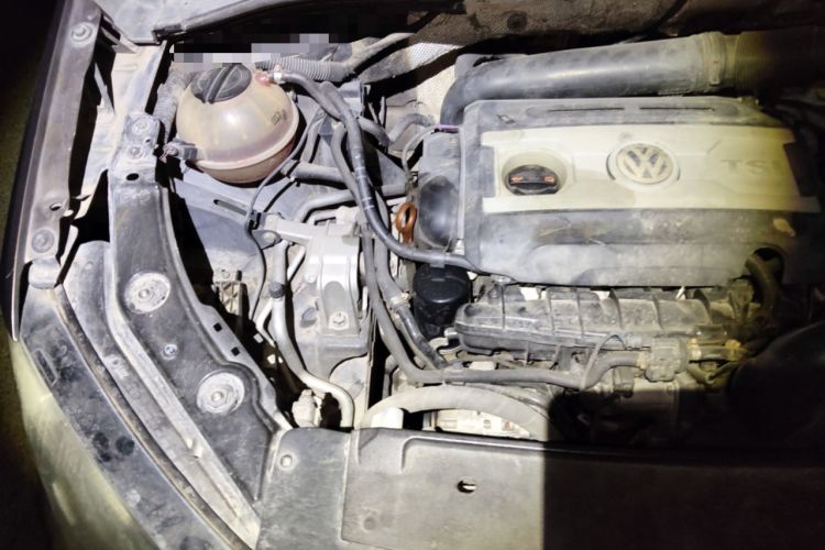 Used Volkswagen Sharan 2012 2.0 TSI Comfort Edition Euro IV Engine Bay Right