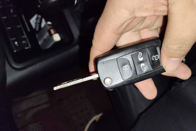 Used Volkswagen Sharan 2012 2.0 TSI Comfort Edition Euro IV Vehicle Key